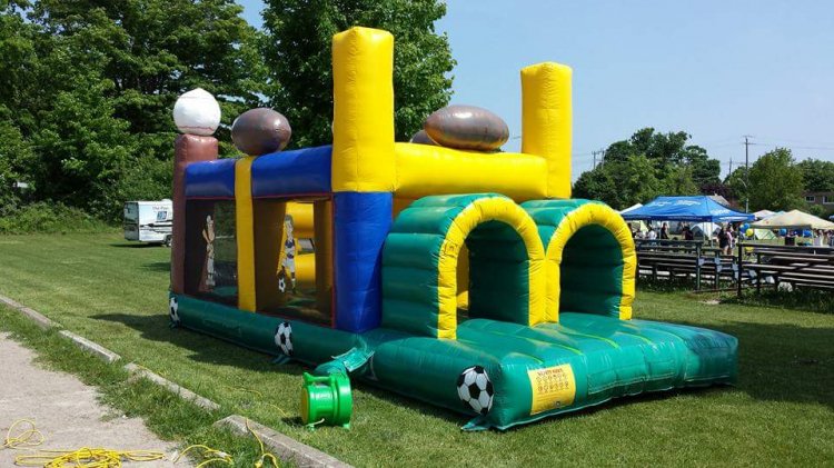 Sports Obstacle Course 28'L x 10'W x 15'H