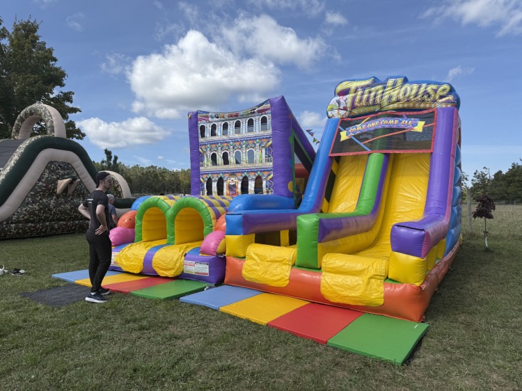 2-Piece Fun House Obstacle Course with Slide